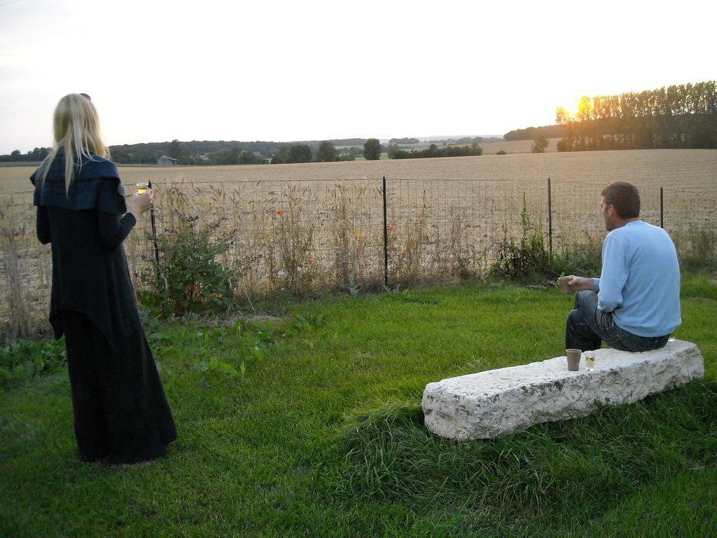 Domaine De La Grange Aux Dimes Vila Feux Quarto foto